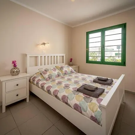 Будинок відпочинку Bandama 15! 2 Bedroom Newly Renovated Bungalow, Los Pocillos, Puerto Del Carmen. *